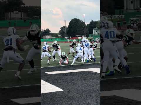 SCHLETTY TD EARLY To put up Roswell 7-0 on Newton! #insidethenest #highschoolfootball #rhs